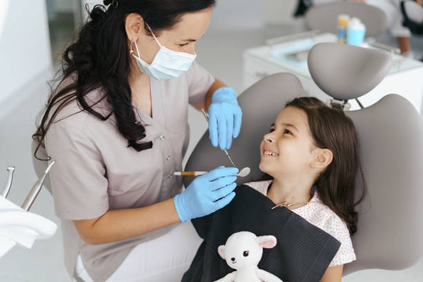 Best Pediatric Emergency Dentist in Loma Ri, CA